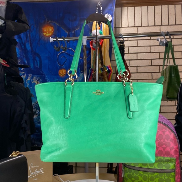 Coach Handbags - 💥$3 - GE631 - COACH